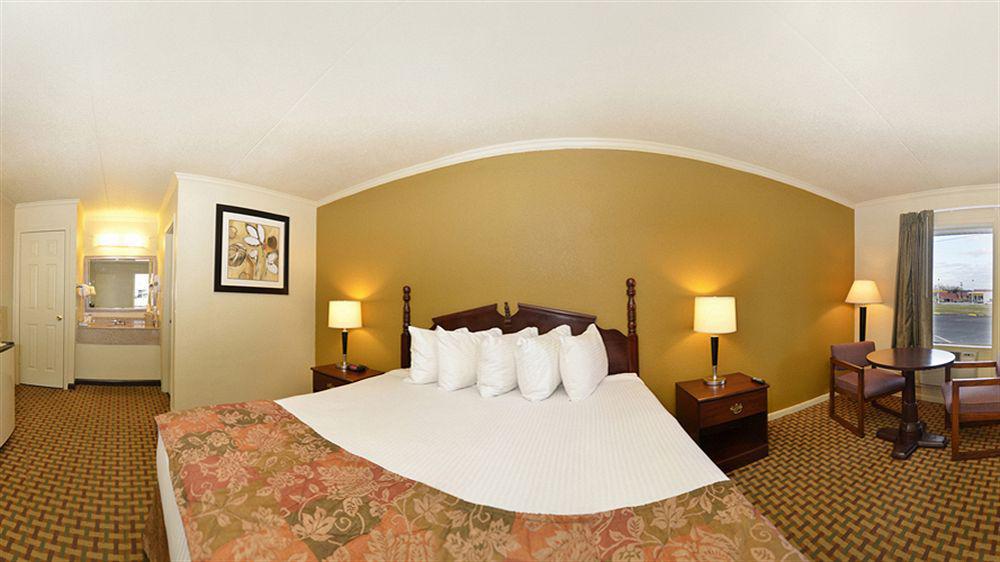 Quality Inn Manchester Extérieur photo