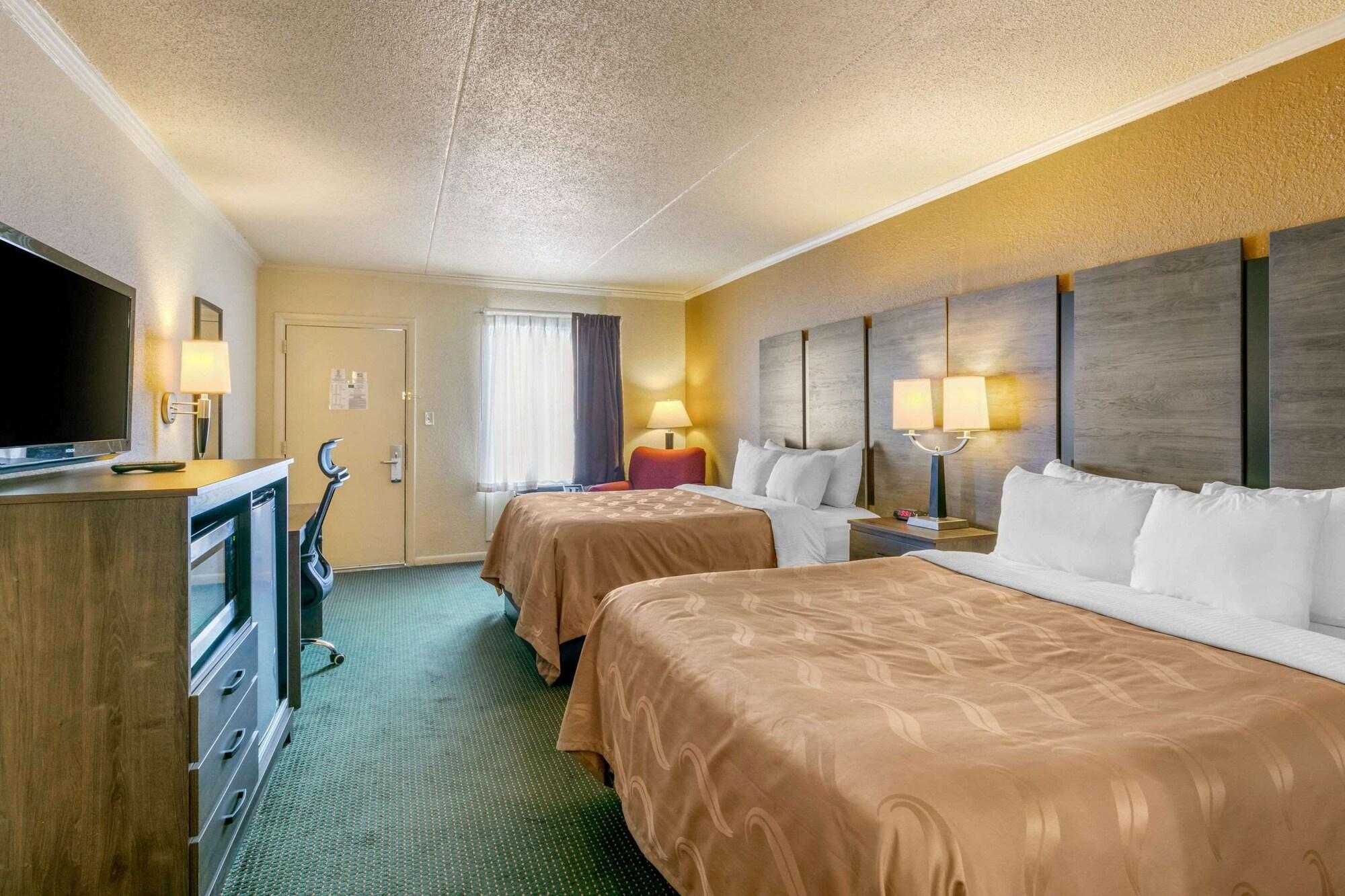 Quality Inn Manchester Extérieur photo